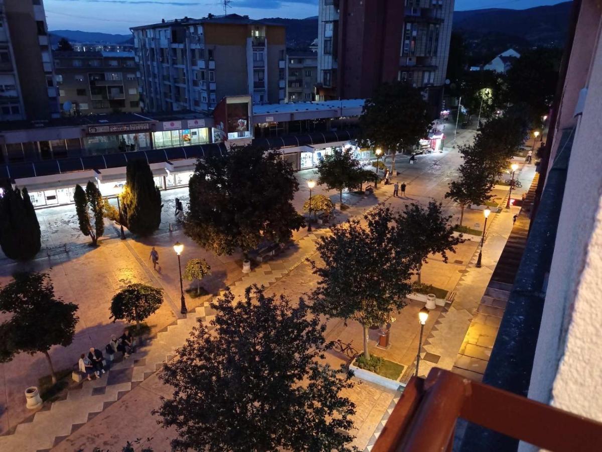 Red Square Apartment Pirot Zewnętrze zdjęcie